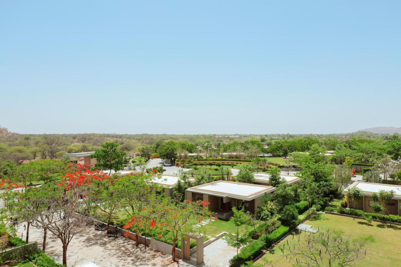 Club Heaven Palanpur Hotel Екстериор снимка